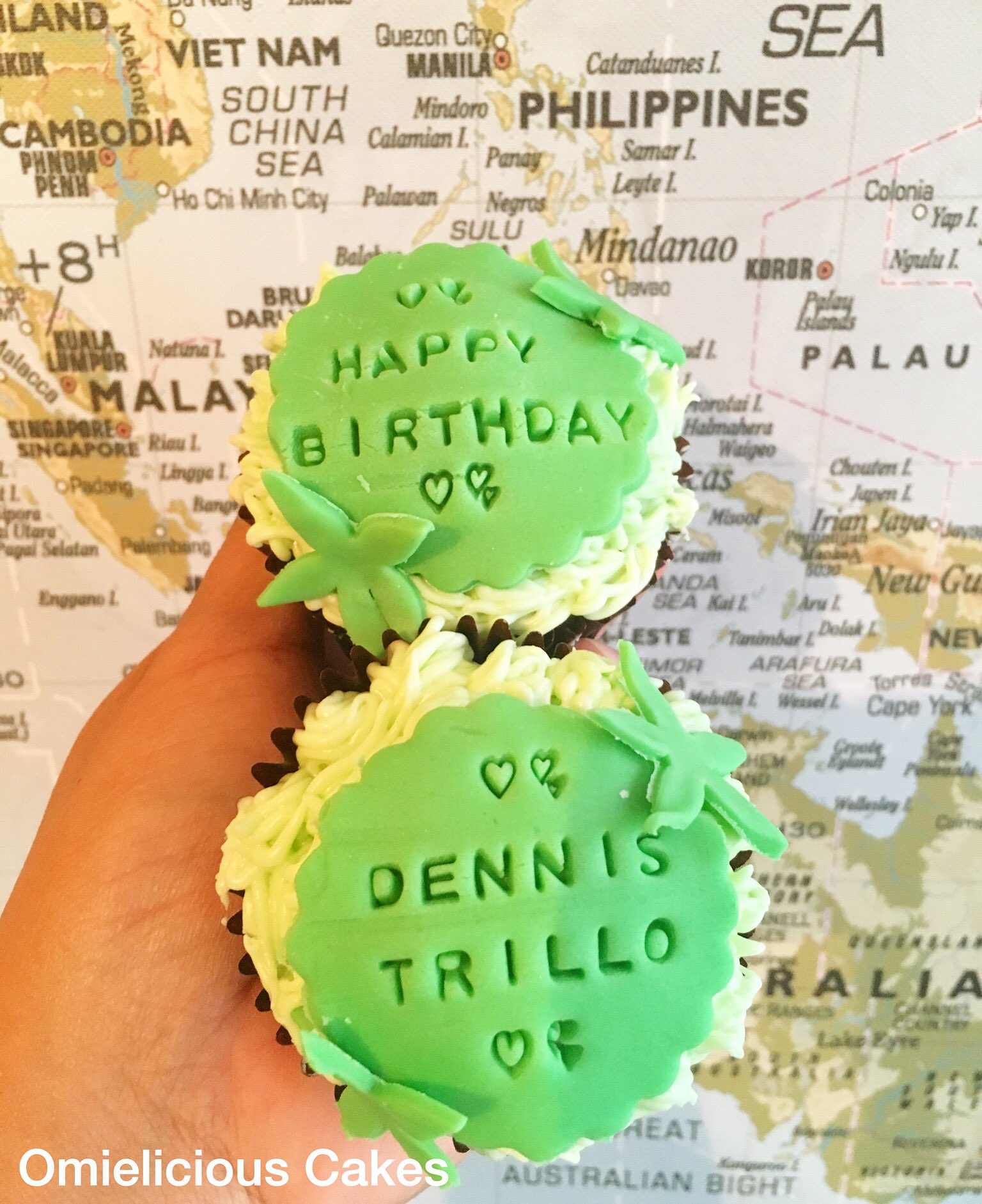 Happy bday Dennis Trillo more blessings and good health 