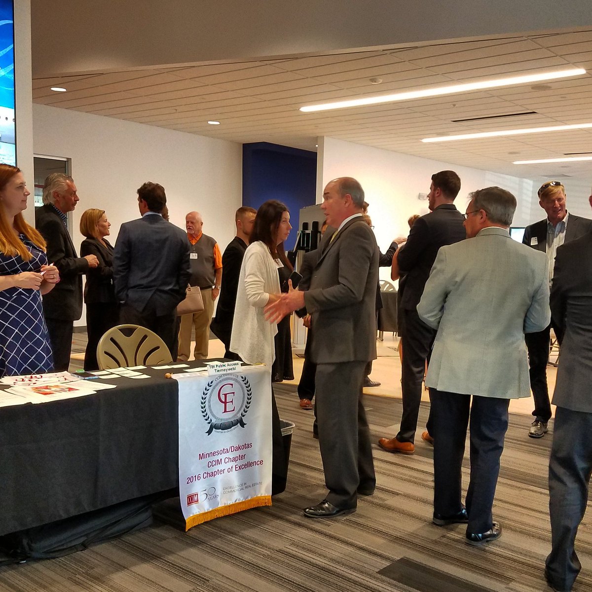 Bluum_Tech's tweet photo. Tierney is proud to host today's @CCIM Round Table event at our new HQ! #CCIM #RealEstate https://t.co/zi2xyAzhl8