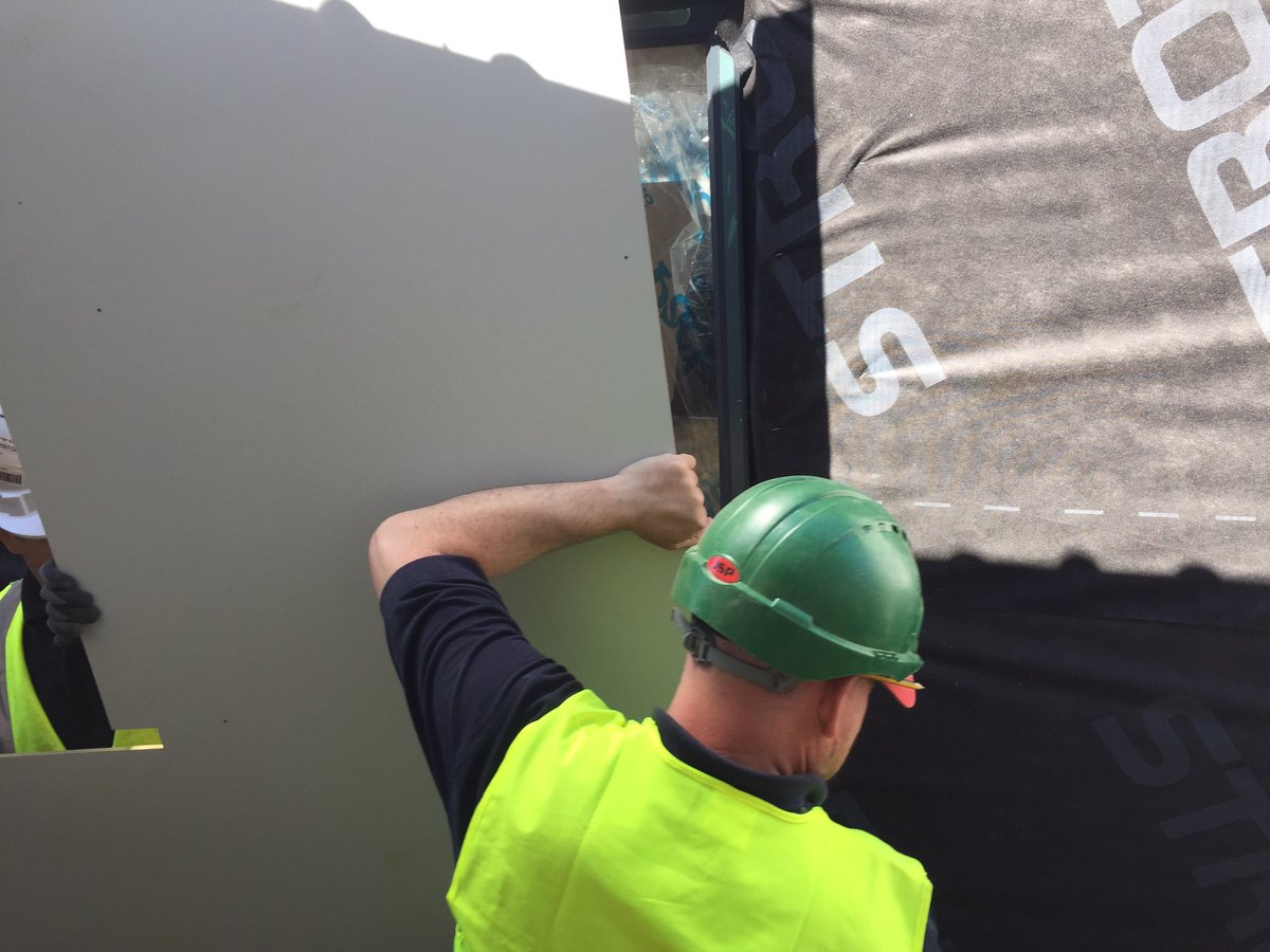 FramDragons's tweet photo. More exterior cladding, looking forward to seeing progress indoors! 🐉 https://t.co/oxOw2tQq6Q