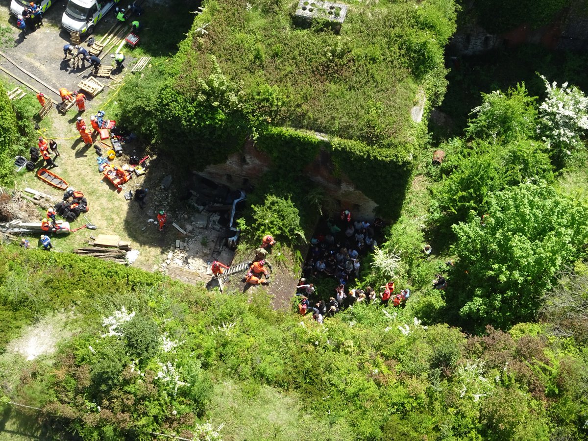 Drone_Manager's tweet photo. Images from @UK_ISAR_TEAM participating in major disaster simulation #simexseries2017 over the last 3 days @LancashireFRS #drone https://t.co/qn9eUxbUXn
