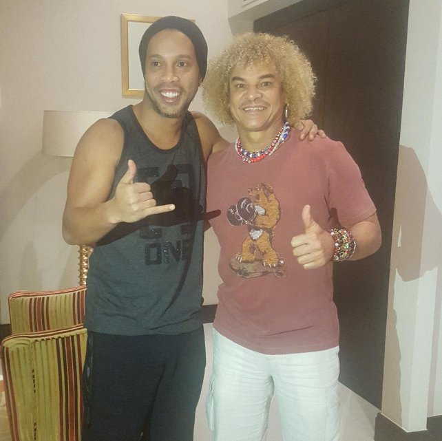 ¿Cuánto mide Carlos Valderrama? (El Pibe) - Altura - Real height C_kn0nfXsAAkU9g