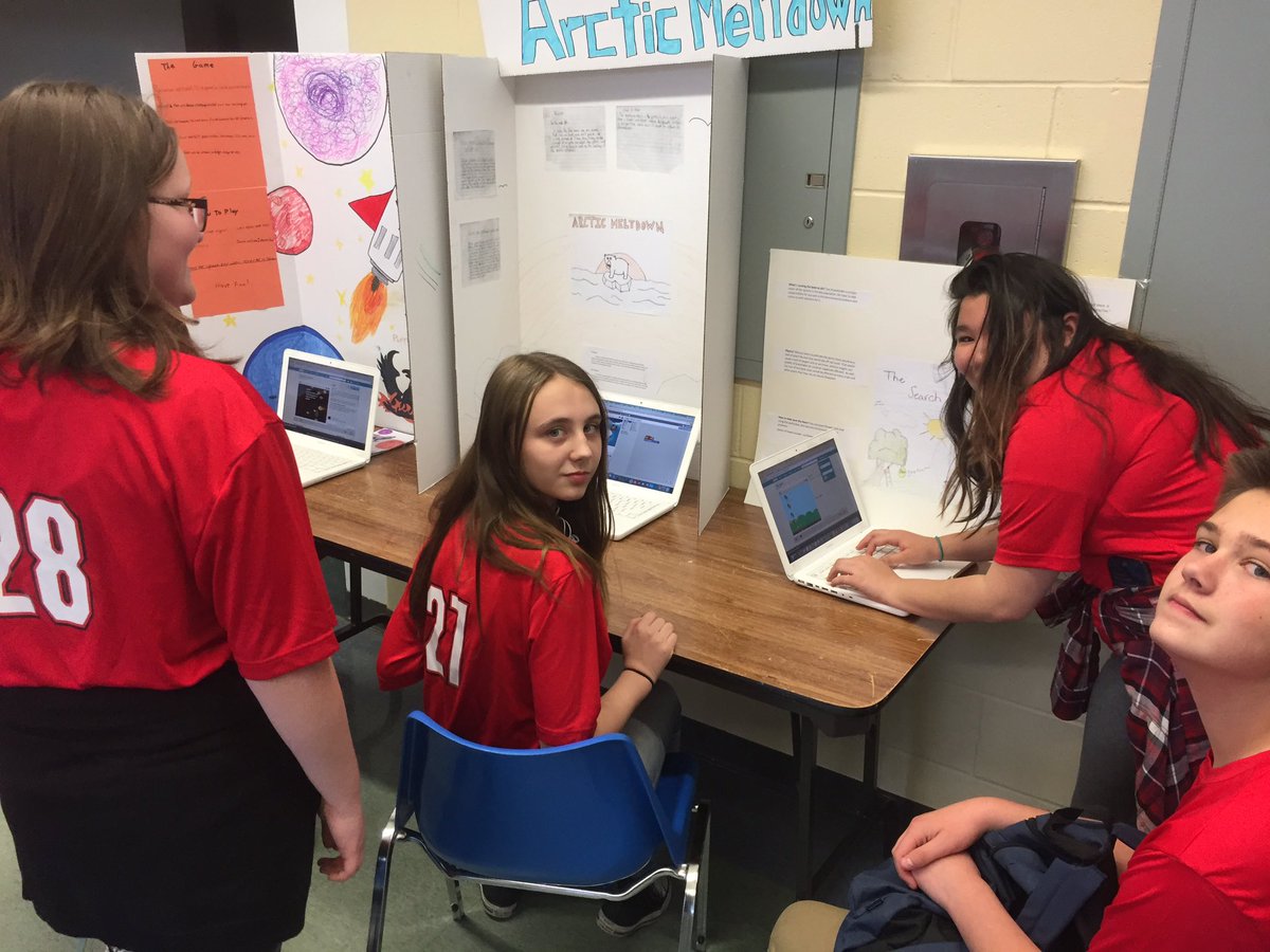 kcolbert1974's tweet photo. Great things happening at Coding Quest Arcade today. Can't wait to see where students take it next! Way to go Phelps. #NNDSB #codingquest https://t.co/qSA4npABlV