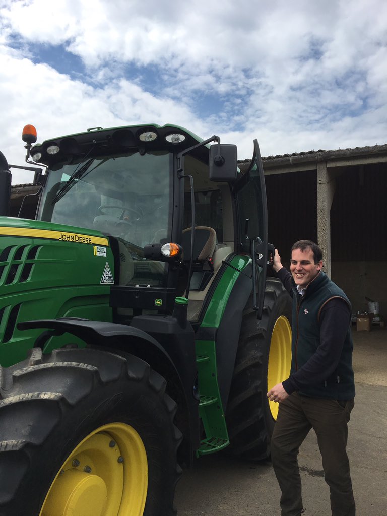 jamieorpwood3's tweet photo. It is good to see @coatsy35 taking the jd for a run. https://t.co/bxNM4sm783