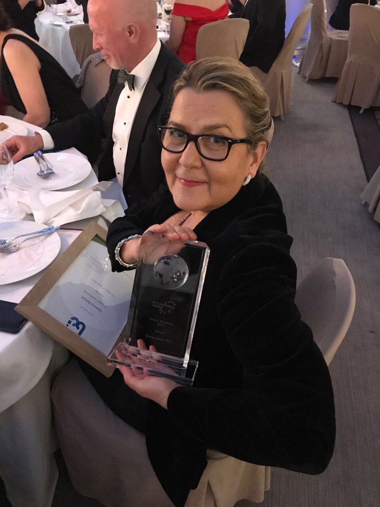 finallypantaray's tweet image. Live from #BCIEuropeanAwards2017! Congratulations Gianna!! #EuropeanIndustryPersonalityOfTheYear2017! #PANTARAY