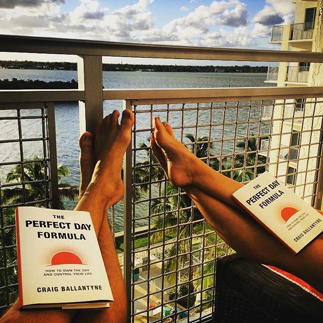 LifeSecretSauce's tweet photo. One of our favourite ways to get on track involved planning our perfect day @craigballantyne #perfectdayformula #wakeupearly https://t.co/1DAqifyXjc