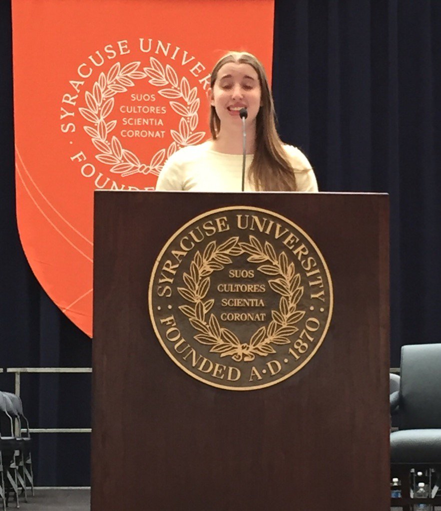 Look! It's our own Emma Ettinger at the podium rehearsing.... #SUGrad17 <a href="/SUDrama_VPA/">SU Drama</a> <a href="/SU_VPA/">SyracuseU VPA</a>