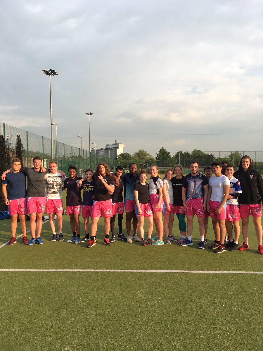 TaggedRugby's tweet photo. Another epic session of Tagged @brunelstudents @BrunelSport every week at 6 Everyone welcome! #destress #exams #sun https://t.co/OVbC3Akikc