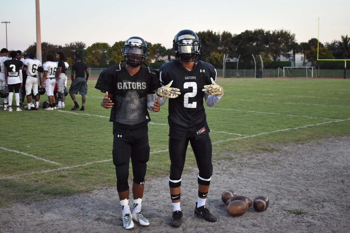 Marr21k's tweet photo. Go to war for my brothers💯😈 #SpringScrimmage 🐊😎 #Th3lab 🏈🔋 https://t.co/PEqM4ycwwM