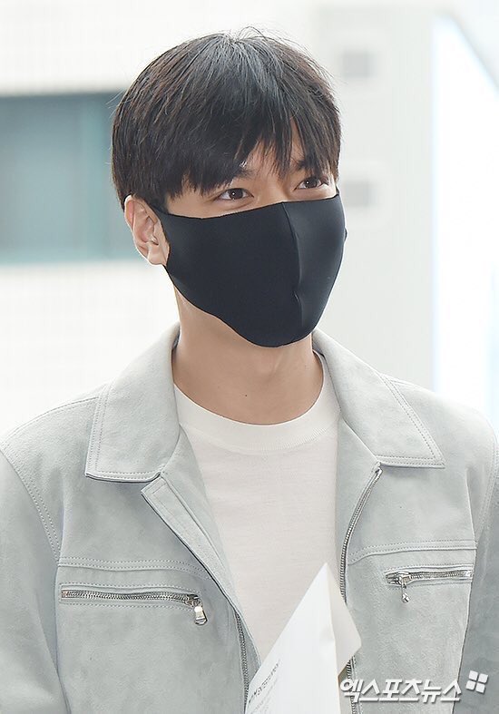 wanduhrlost's tweet photo. comeback safely and meet again on 11th May 2019 😌💗 
#AlwaysWithLeeMinHo https://t.co/pgsZpK1e8P