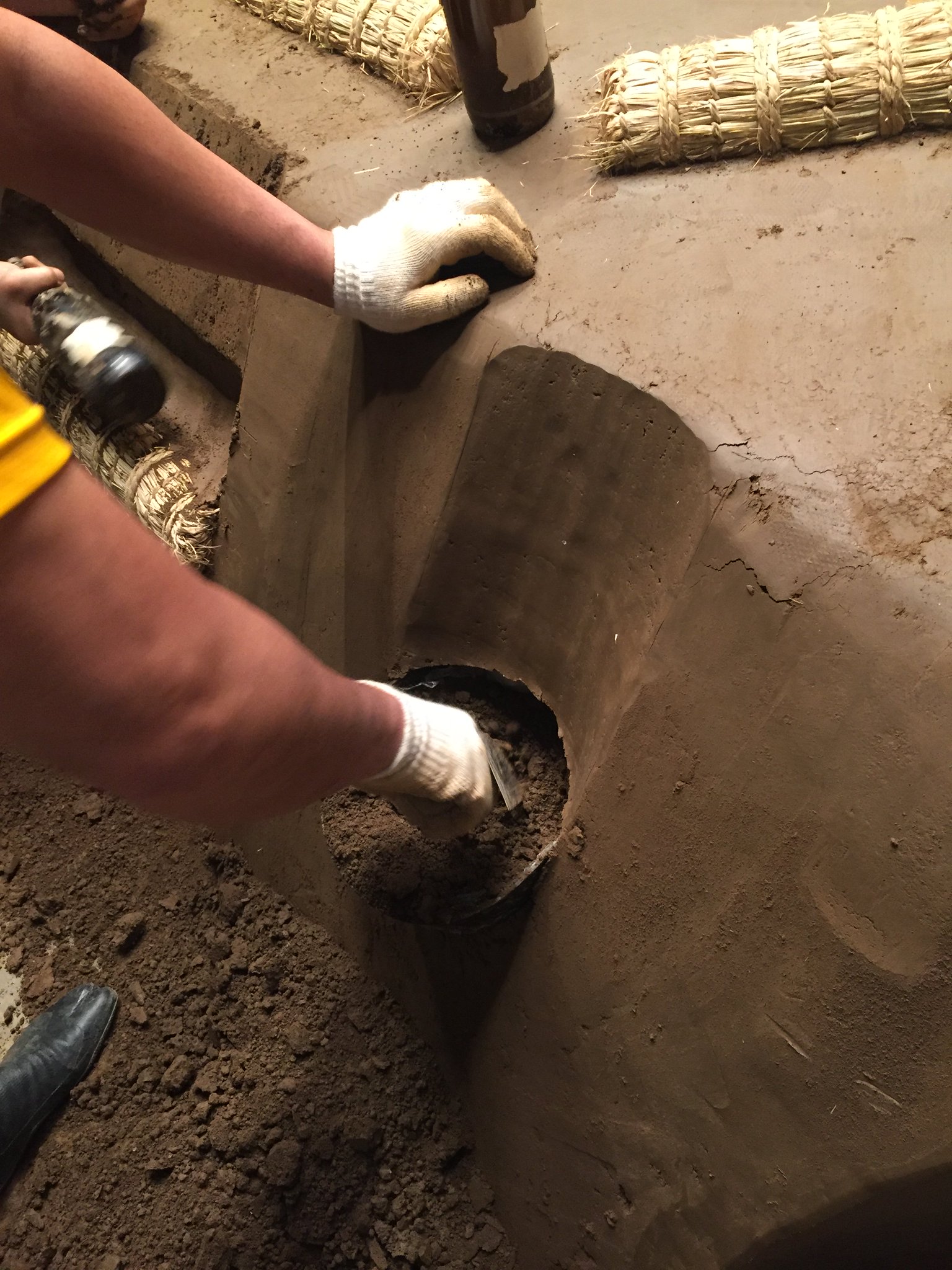 C_l6-v2VoAASGHv.jpg:large