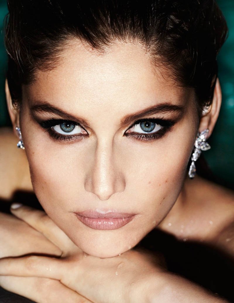 Happy Birthday  Laetitia Casta

©Mario Testino  