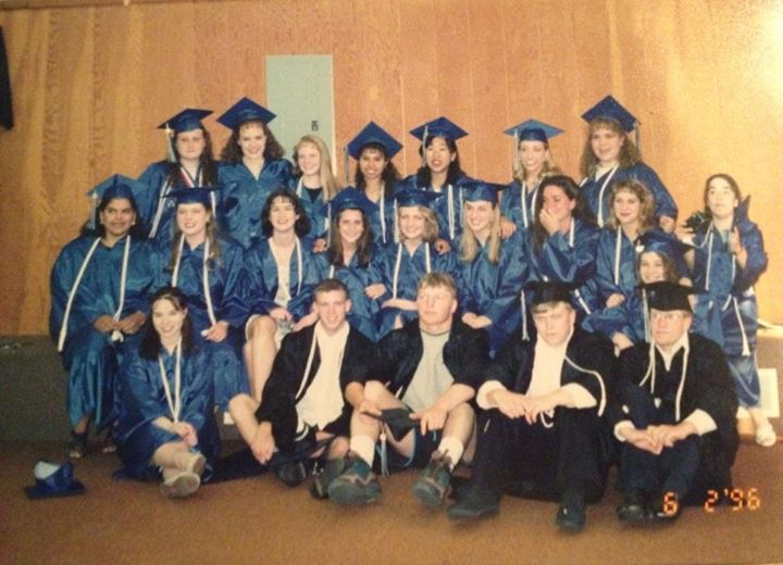 cehspeercnslrs's tweet photo. #FlashbackFriday @LutzLindsay Senior Baccalaureate function with the class of 1996 @SutherlinHS in Oregon. Is the #class0f2017 ready?π¬ https://t.co/uo7PTrLe4O