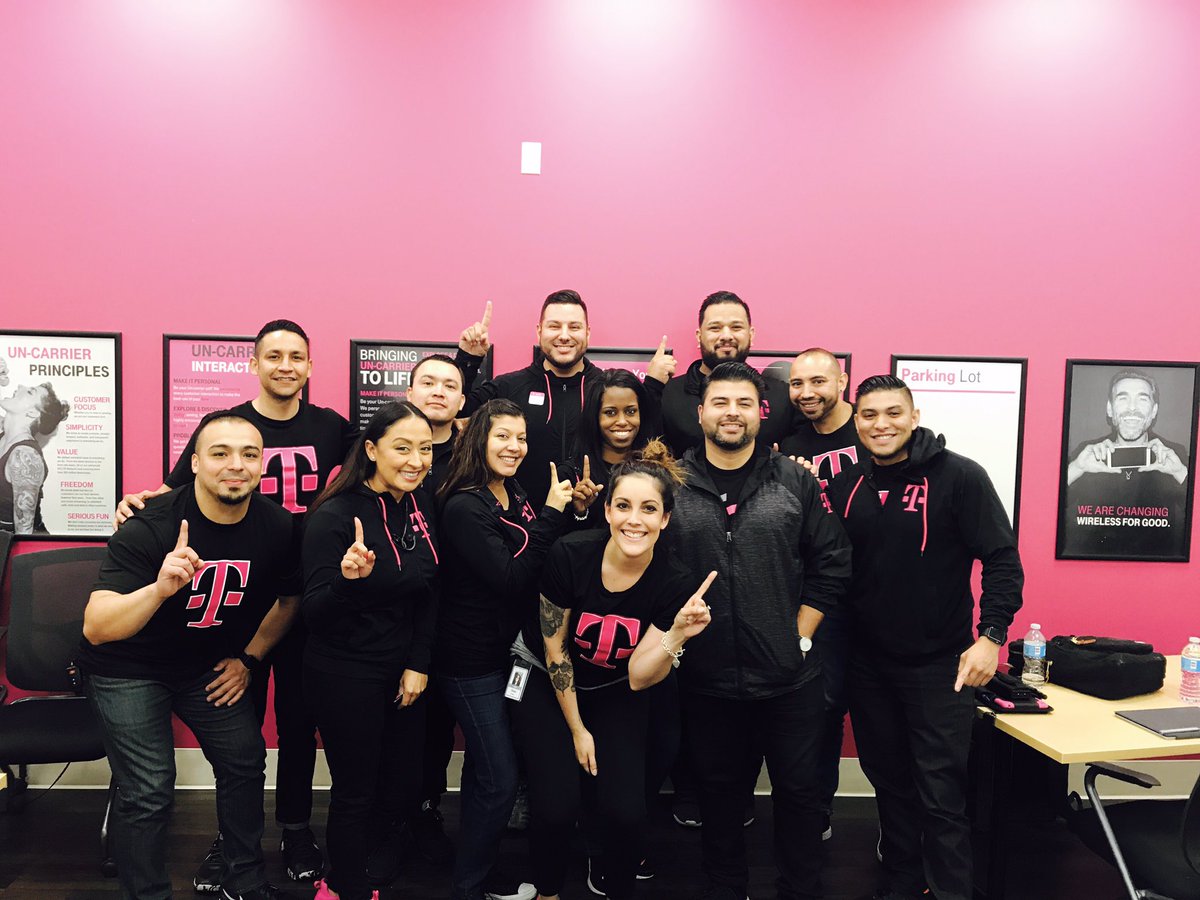 SheaSheaSarian's tweet photo. SFV and MDP jumping on the REMO train! #AllAboard #Opstastic @anacruz22ac @Company31 @AlbertMillan00 https://t.co/kSiUJtq3qI