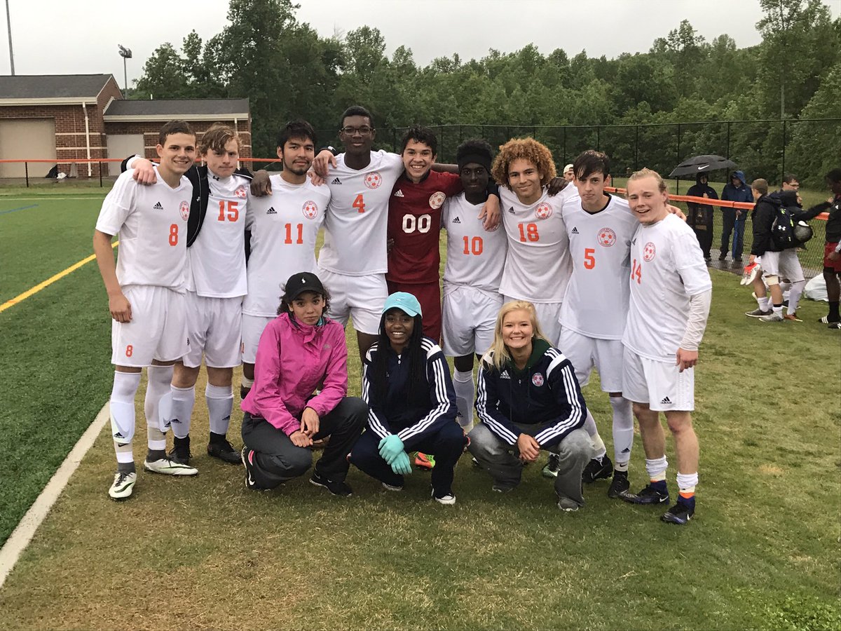 Congratulations to the Seniors of 2017 team. Good luck! You've made us proud.