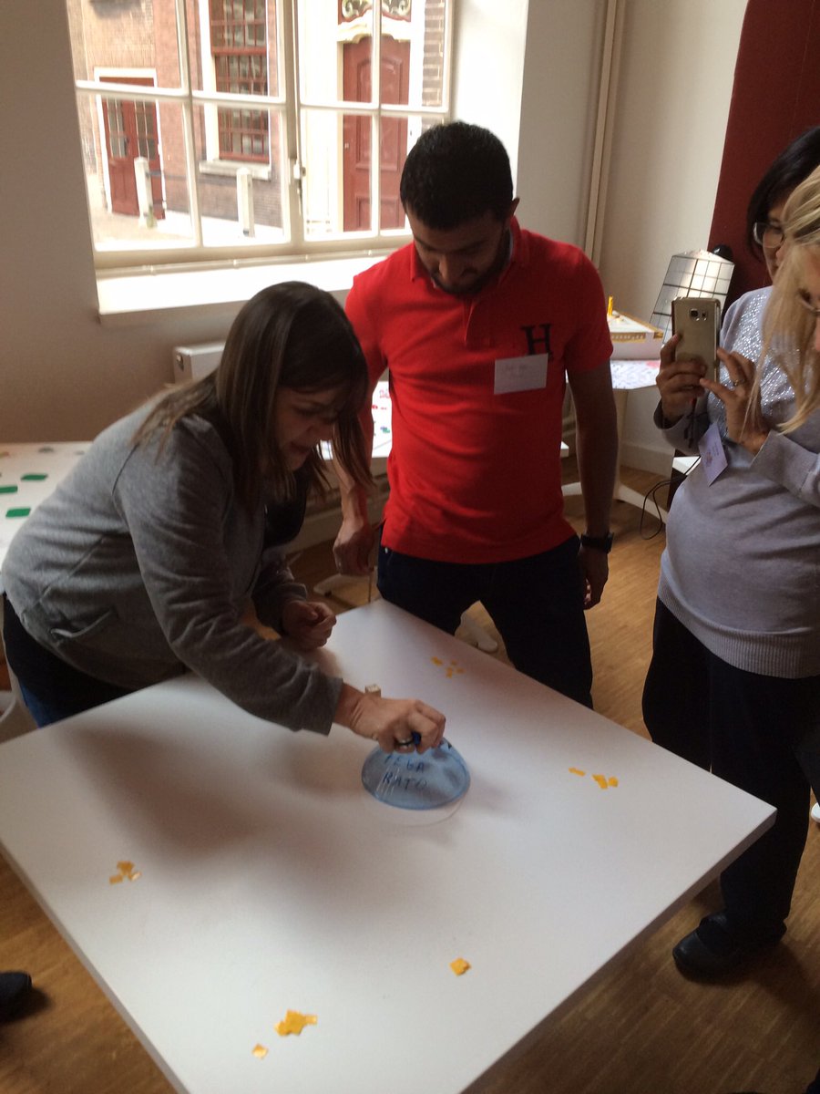 Playing with recycle materials toys!