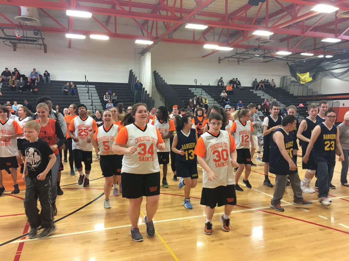 CCCSDunified's tweet photo. Unified Bball,Teacher Appreciation Day, 2 dance parties and Popsicles-what could be better than that!  Love our fans and Spencerport UBBall https://t.co/MnJx1aSU0b