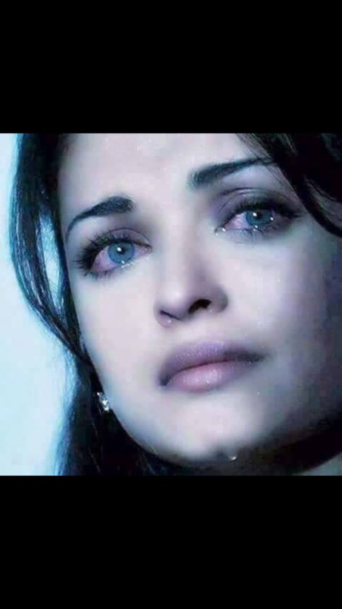 البعض خلق ليكون قطعه من القلب
مهما اوجعنا
لايمكن استئصاله
ولا حتى نسيانه