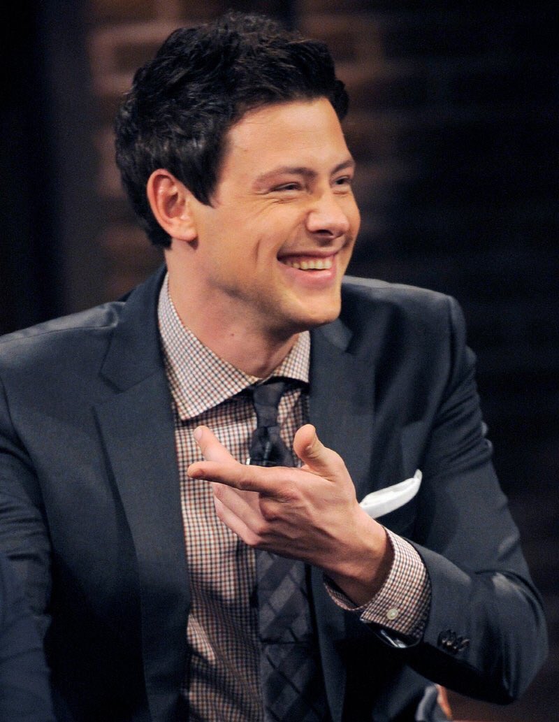 Happy birthday, cory monteith 

miss you big guy 