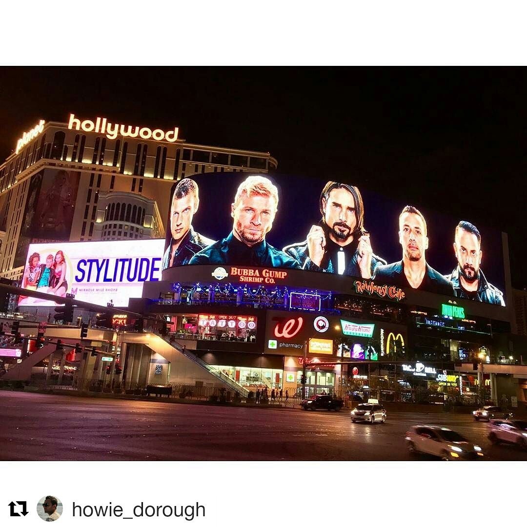 HowieD_FANS's tweet photo. @howied   en  #Instagram  😍😍😍😍 #BSBVegas  #Backstreetboys  @backstreetboys https://t.co/w8BKVtXed9