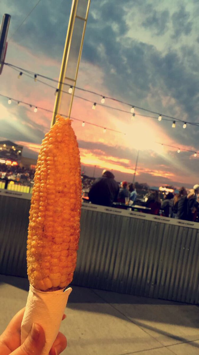 It's a great night for corn...oh yeah and baseball!⚾️🌽 #NationalEatWhatYouWantDay #teambacon #awshucksroastedcorn