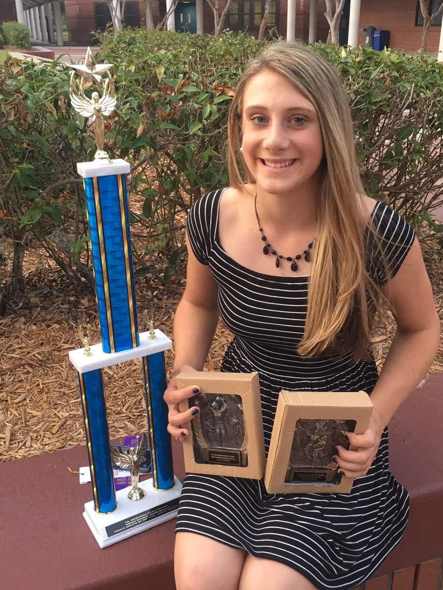 FLImpactWatson's tweet photo. Congrats #Ash5! 2017 Athlete of the Year, Coaches Award (bball) & Most Improved for Track! #GoImpact #ImpactNation #makeadifference #2021🎓❤️ https://t.co/QCeFY3ySKQ