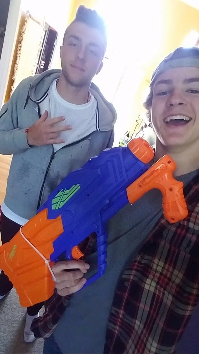 WarsSLE's tweet image. Hydrocaust eliminates the bad vibes of the tournament 💦 takes a 5-3 lead!! @mmacdond12 @ZacZharvath711