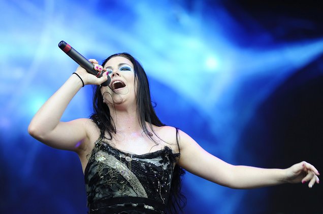 Evanescence Ramu Hits Lama Dengan Orkestra dan Elektronik Musik Untuk Album ‘Synthesis’ dlvr.it/P71FZm