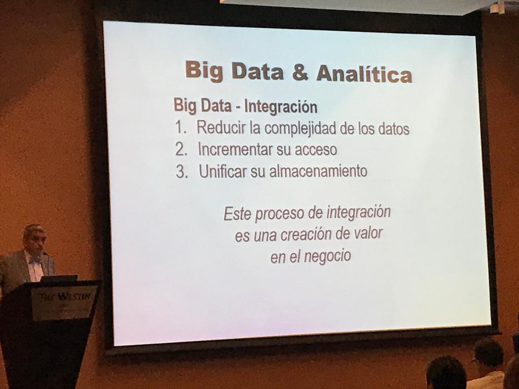 sas_peru's tweet photo. Gasto un millón de soles en hacer una encuesta o utilizó información que ya está, por ejemplo,  en todas las postas del Perú. 
#eventosas https://t.co/JN5CG5rHVr
