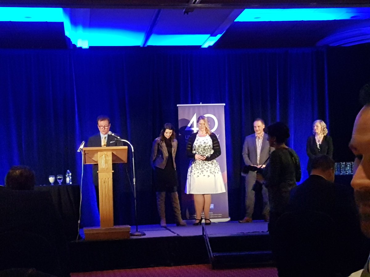 YvonneNasri's tweet photo. Congratulations Jayne!!! @Brock_LDRC #40u40Niag https://t.co/O1oP2s5rBG