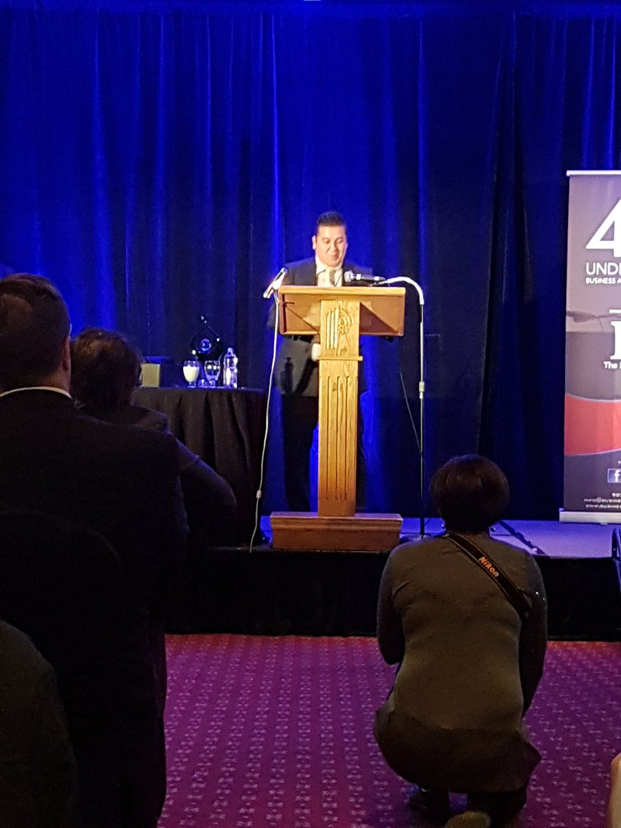 YvonneNasri's tweet photo. @jbarrazadev Best in Class from @Lead_Niagara ! Congrats! #40u40Niag https://t.co/2YLo8A2p1v