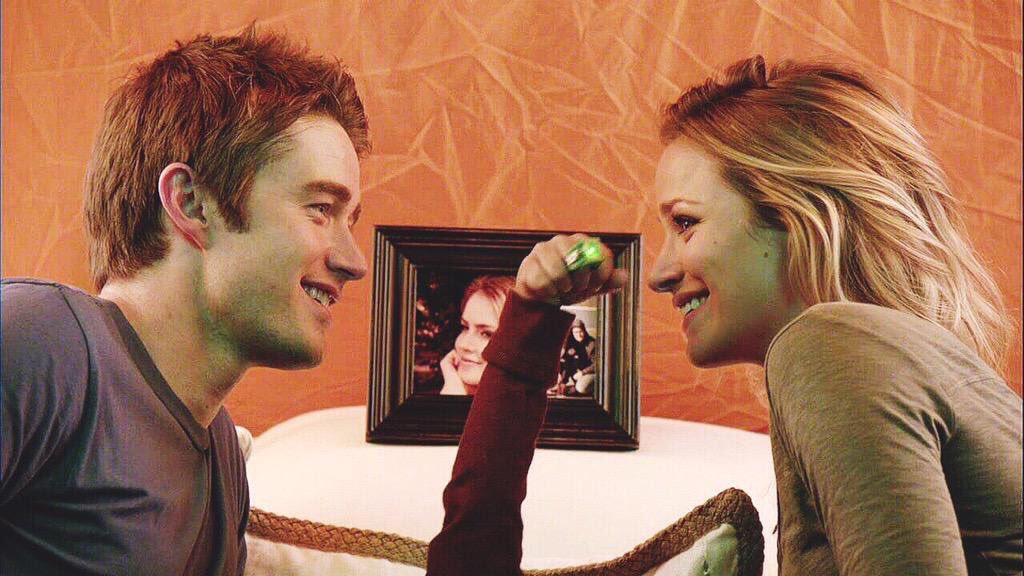 OTHdiary's tweet photo. "Marry me, Quinn James." https://t.co/c4HDBNamP8