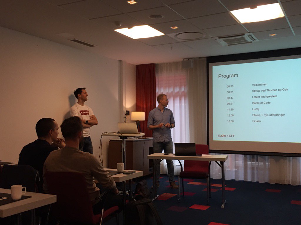 ThMellin's tweet photo. Klar for fagdag @sonat_no #battleship #battleofcode https://t.co/sGAJjB5y1r