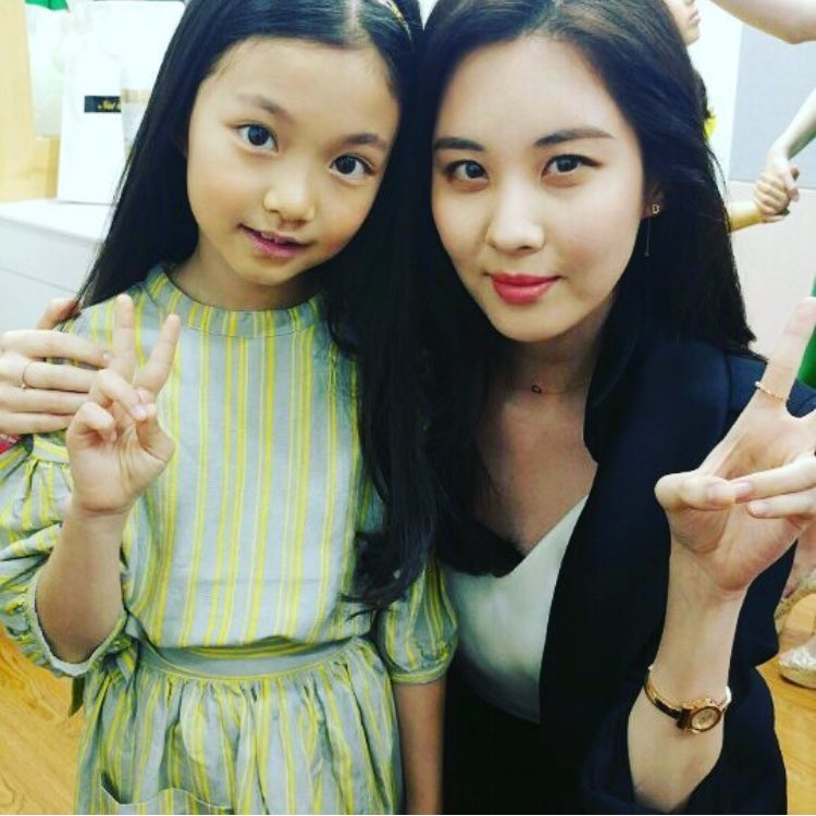 [PIC][12-05-2017]SeoHyun tham dự buổi họp báo ra mắt Dram cuối tuần của kênh MBC - "Bad Thief, Good Thief" vào trưa nay C_m4HtrUQAA3Yez