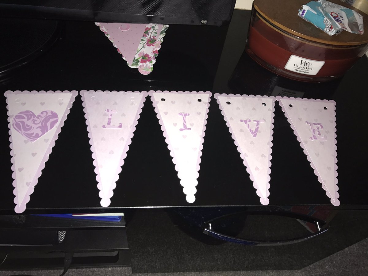 SmoothOperatio3's tweet image. Lots of personalised Bunting orders coming! Message with colour theme and name £5.00 per banner upto 5 letters 50p per additional letter