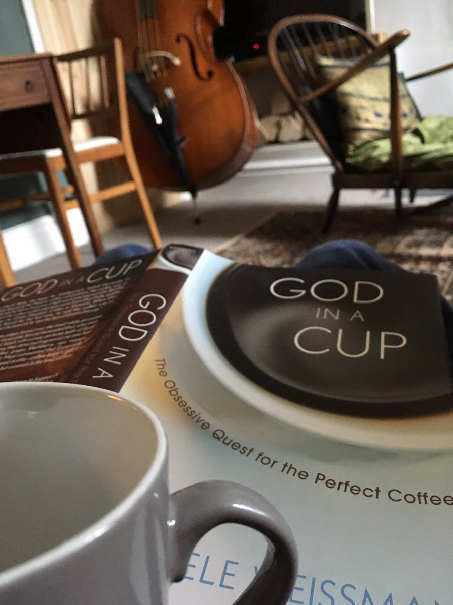 wearejoycoffee's tweet photo. Morning reading/brew ☕🤙🏻 https://t.co/5zPxoZ22FT
