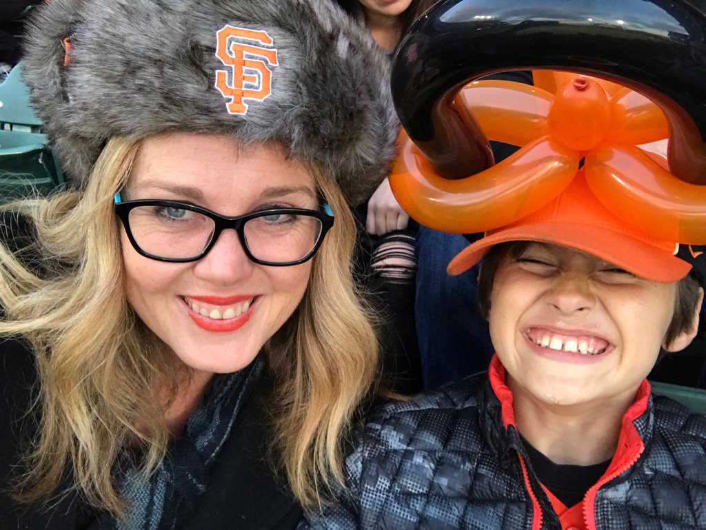 MaureenKelly415's tweet photo. It's all about the head gear. #twoflaps #balloonbaseballhat #LetsGoGiants @kron4news https://t.co/UlgMJvUv3C