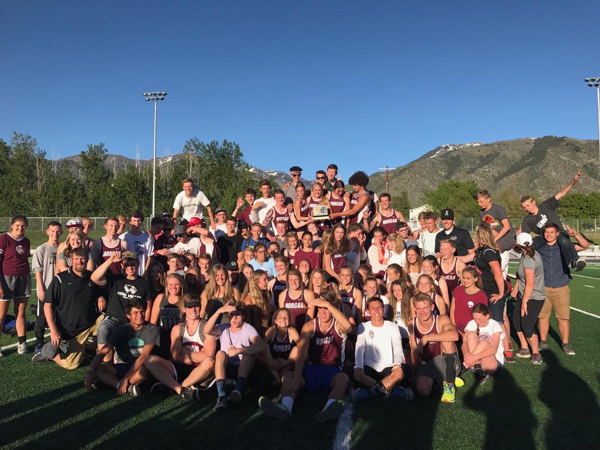 morgantrojans's tweet image. Congratulations boy's and girl's track! Girls finished 2nd at Region and the boy's 3 Peat as Region Champs! #MorganMADE #MorganTrojans