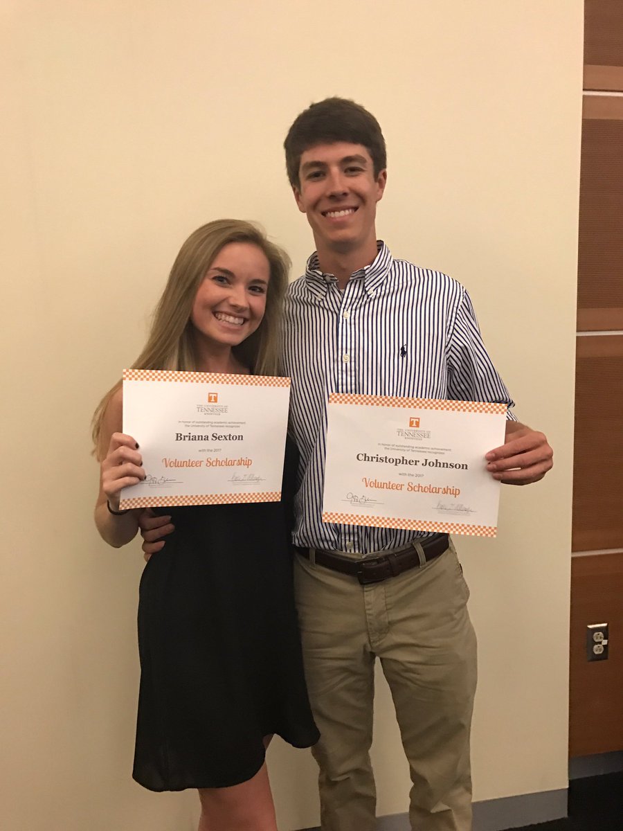chrisjohnson_2's tweet photo. #cmsgoestocollege https://t.co/lXDbKCKtQV