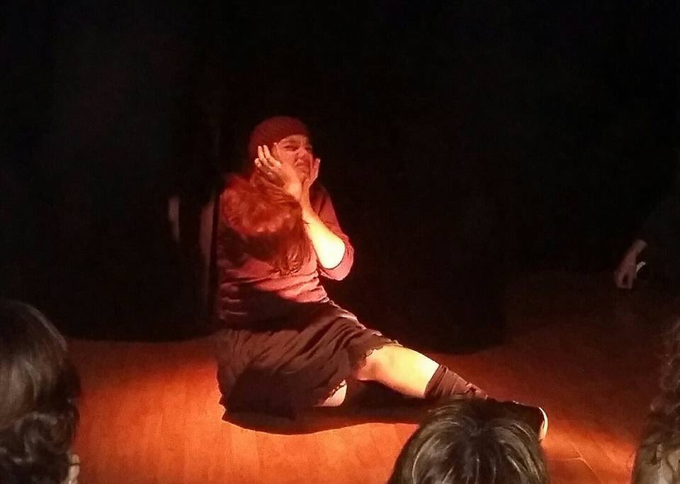 Julia7598's tweet photo. Algunas imágenes del monólogo que hice en la Zona P (Pequños focos en la Penumbra) en el Centro de Artes Icono Teatral. Hermosa experiencia! https://t.co/eokDNpiujw