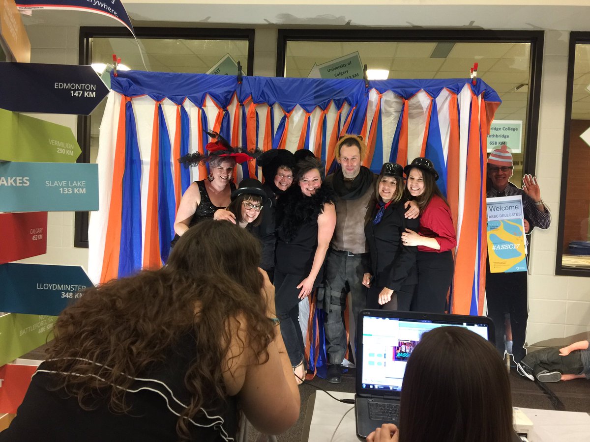 aba_ssc's tweet photo. More photo booth fun! #ASSC17 https://t.co/7DdcKEQkxx