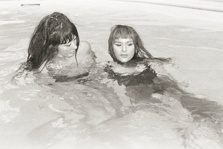 hnymlk_'s tweet photo. ⌛️  Kelsey Diamond took these of B and i swimming 9 years ago in Western Australia, I remember sun on my back, glitter through the water⏳ https://t.co/ZFM0Qs9ztd