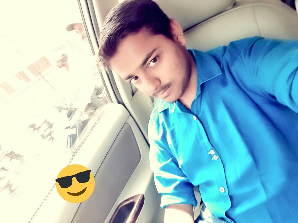 YuvviGupta's tweet photo. #Bluesome
#Random_Click😉😉😏 https://t.co/WT04CI5xVS