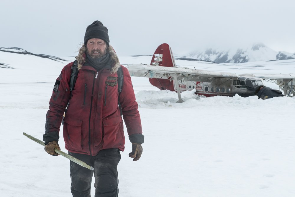 teasertrailer's tweet photo. Arctic - https://t.co/yX0sOpJroK
#Arctic #ArcticMovie #MadsMikkelsen #JoePenna #RyanMorrison #Survival https://t.co/80igotHdk8