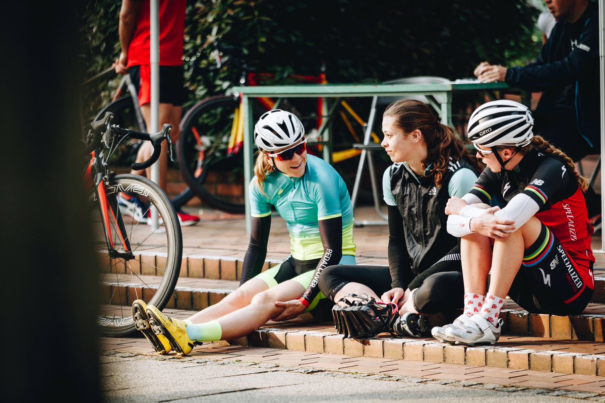 NonStanford's tweet photo. "It's the friends we meet along the way that help us appreciate the journey" ✌🏼#WTSYokohama
📸Etienne Van Rensburg https://t.co/M70GuQG0JS