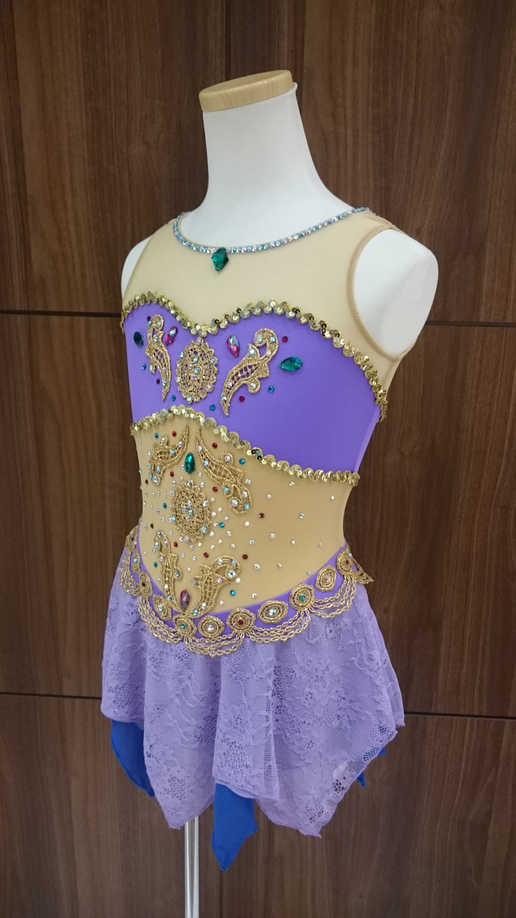 チャコット フィギュアスケート衣装