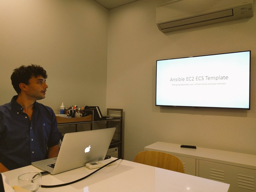 simpmach's tweet photo. Learning more Ansible with Stephane #FridayTechTalk https://t.co/DK3WLweD4n
