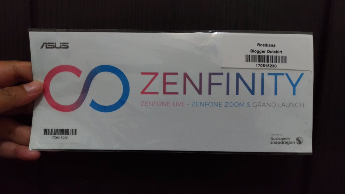 adventurose_'s tweet photo. Yeeeaaay.. sampe ketemu di Jakarta yaaa.. ππ
#ZenfoneLiveID, #ZenfoneZoomS_ID #ZenfinityID @ASUS_Indonesia #zenfinity2017 https://t.co/qHi1hFkmFw