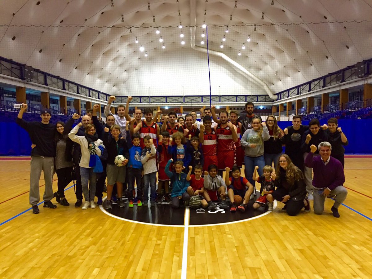 🔴 GAME DAY ⚫️
🏆 2º Partido 1/4 Final
🏀 <a href="/CBSanPedro/">C.B. San Pedro</a> vs <a href="/LosOlivosBasket/">Los Olivos Basket</a> 
🌍 Palacio de los Deportes SPA
⏰ 21:00h

¡Os esperamos!

#GoCBSP