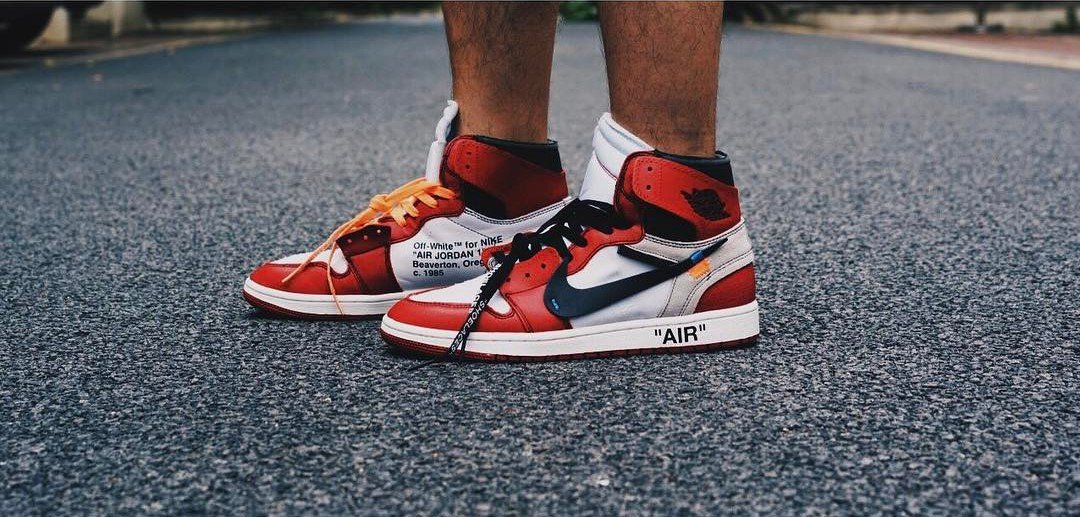 OFF-WHITE x Air Jordan 1 On-Feet Images