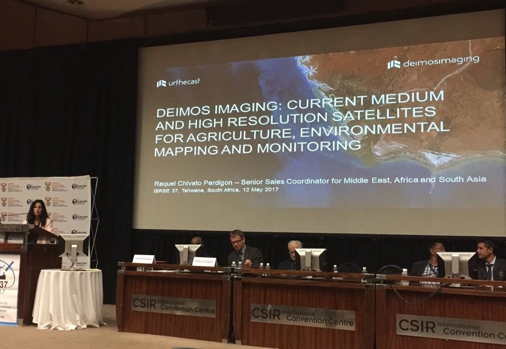 deimosimaging's tweet photo. Our colleague @Raquel_Chivato presenting @deimosimaging's current #EO systems for agriculture, environmental mapping and monitoring @37ISRSE https://t.co/vjrgAvY9hi